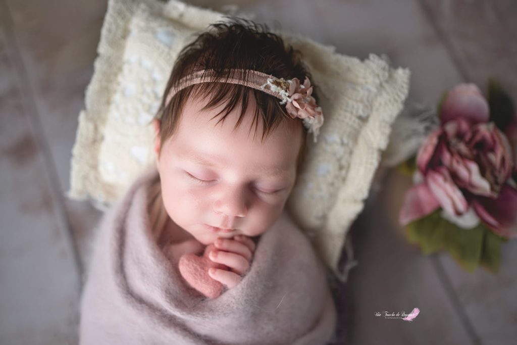 photographe naissance - photographe bebe - photographe Saint Pathus - photographe Seine et Marne - photographe Meaux -photo de famille originale
