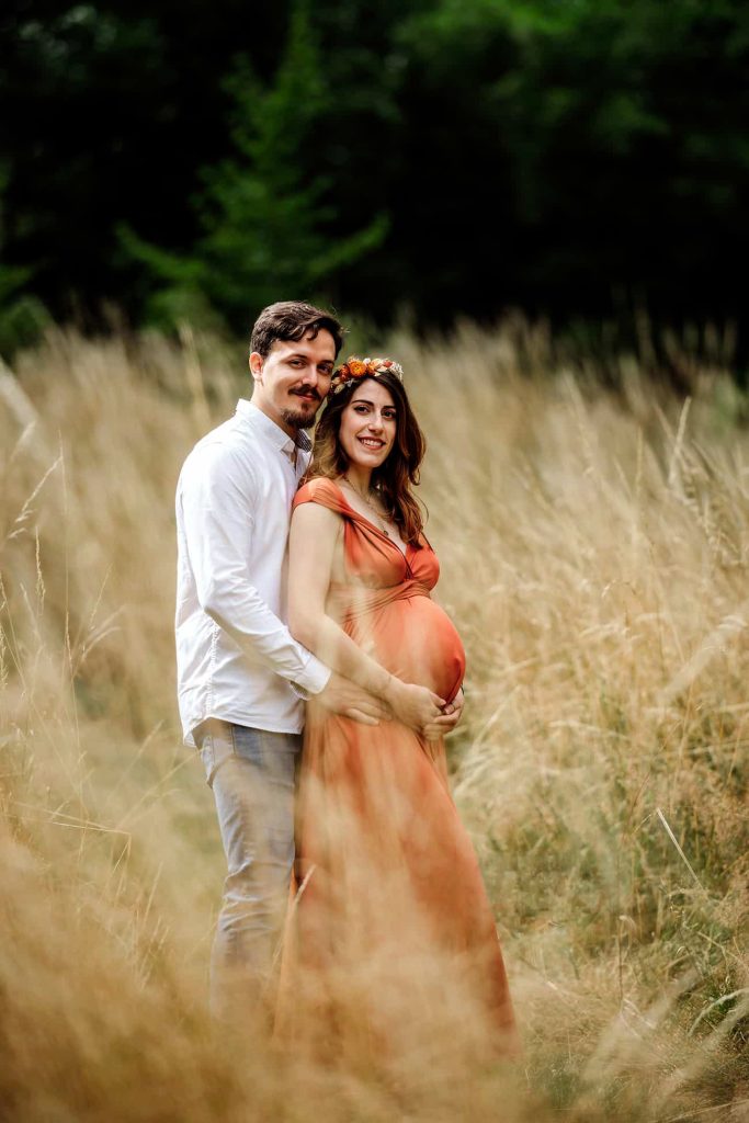 photo grossesse extérieur - photographe grossesse Oise - photographe grossesse Senlis - photo couple grossesse